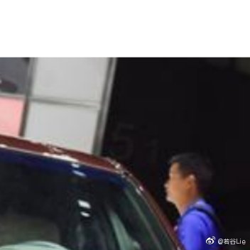 凯迪拉克CT5外观很时尚，线条流畅，内部的设计高级