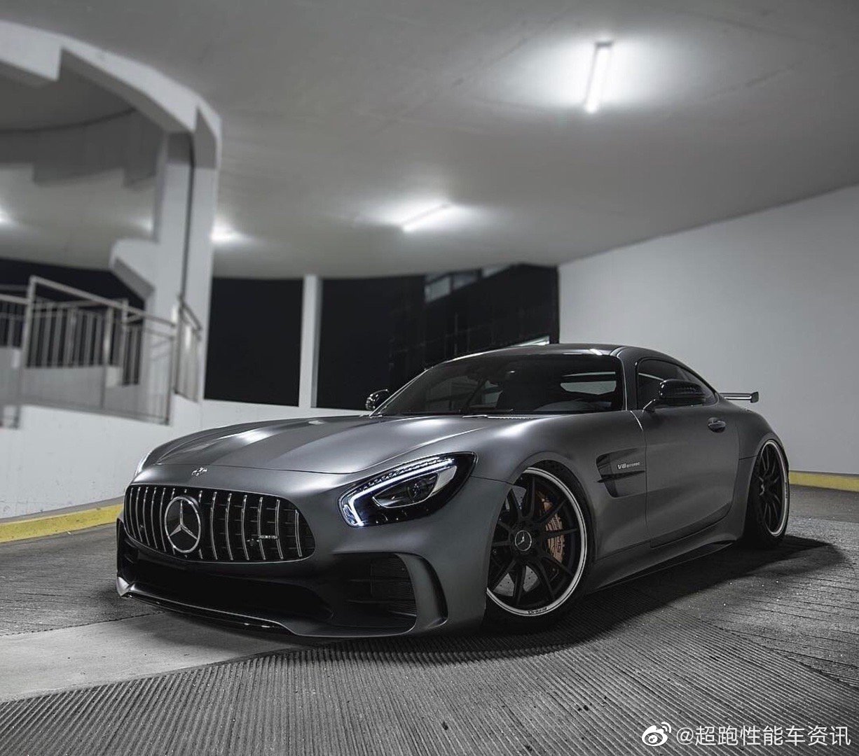 以后AMG GT就是我的奋斗目标了！