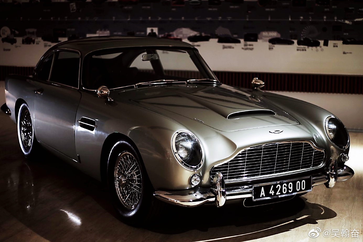 《无暇赴死》007邦德座驾  阿斯顿马丁DB5 跨越时空的美