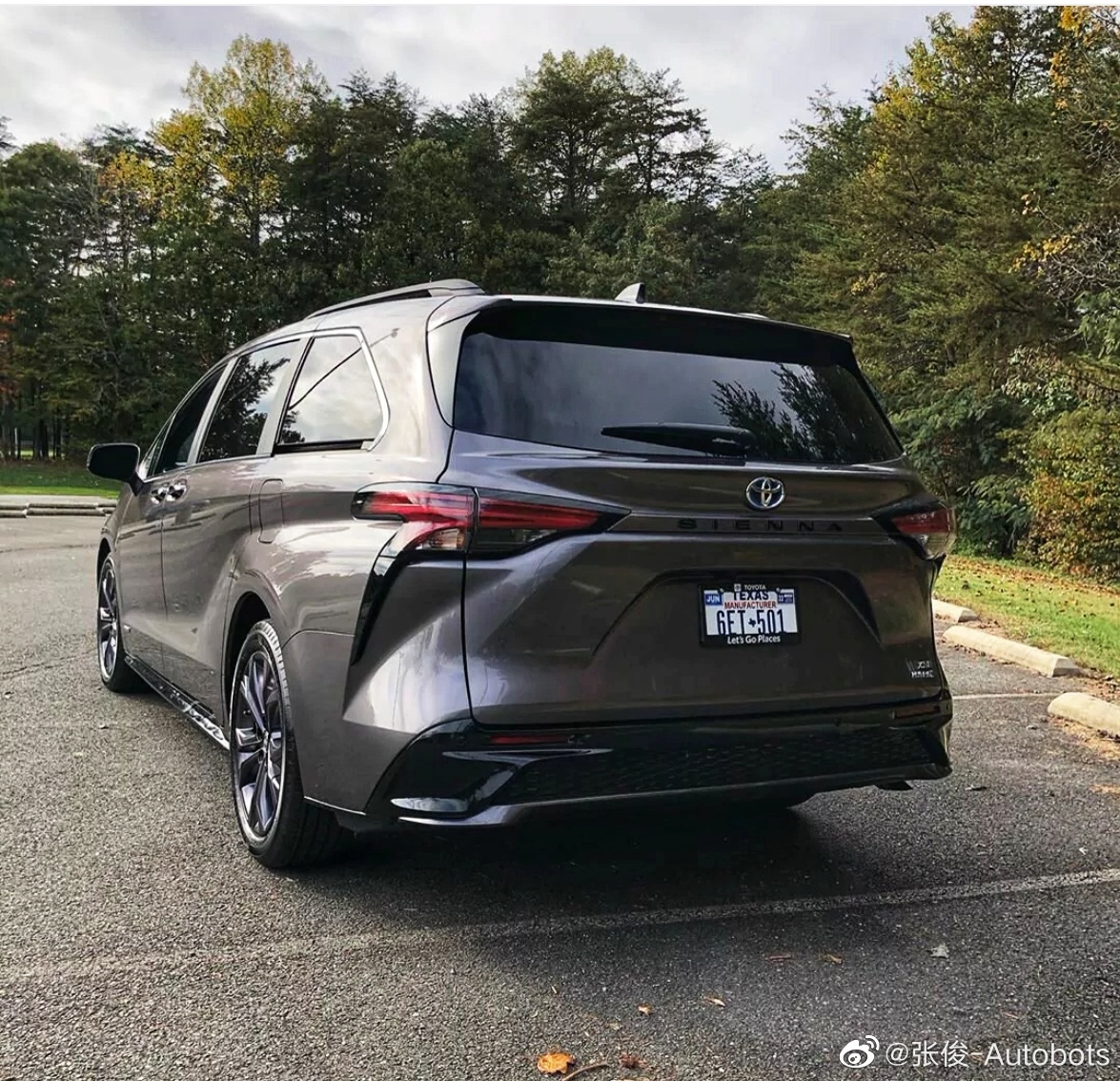 21款丰田塞纳 TNGN架构 奶爸也变得越来越运动了