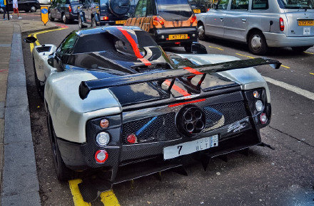 帕加尼 Zonda Cinque Roadster 3 of 5