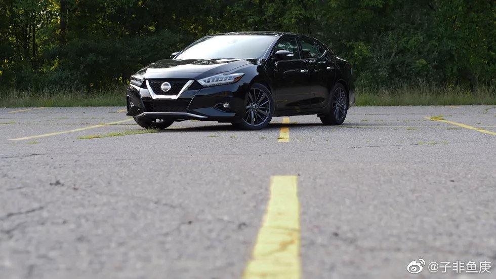 高清汽车美图：2020款日产西玛细节曝光