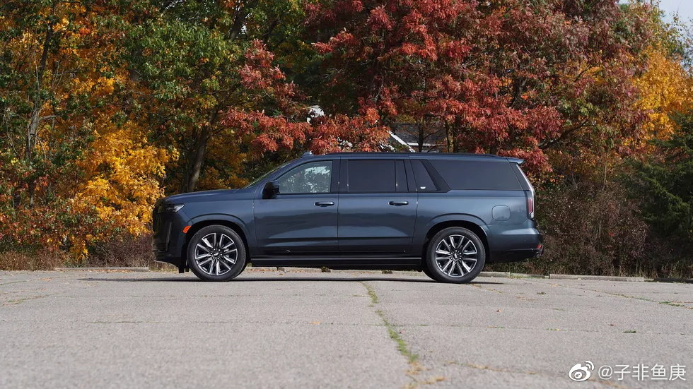 2021款凯迪拉克凯雷德ESV曝光，男人最爱的大块头！