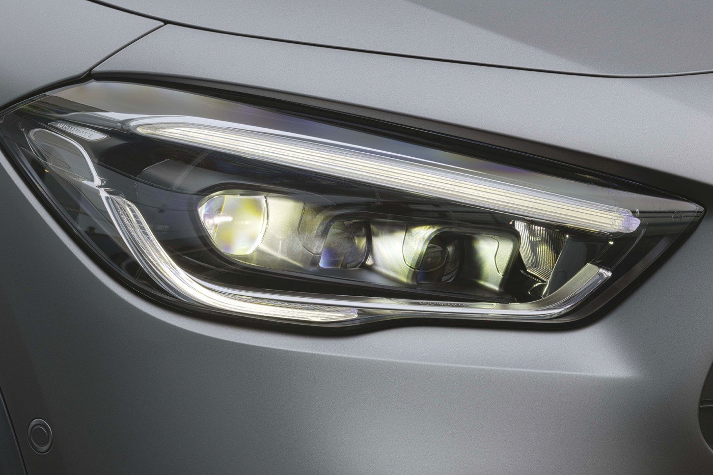 AMG GLA：战意十足的配色!