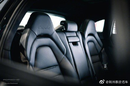 保时捷panamera Turbo 是喜欢漂亮的外观还是性能呢