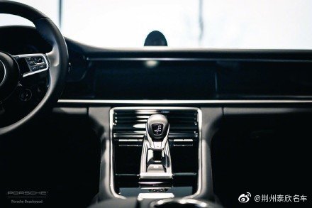 保时捷panamera Turbo 是喜欢漂亮的外观还是性能呢