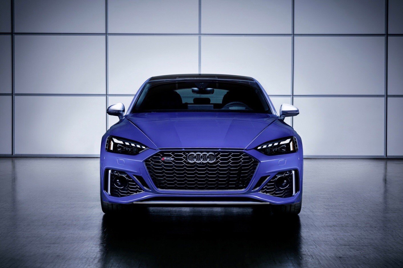 这台奥迪RS5真的好看，不愧是标杆!