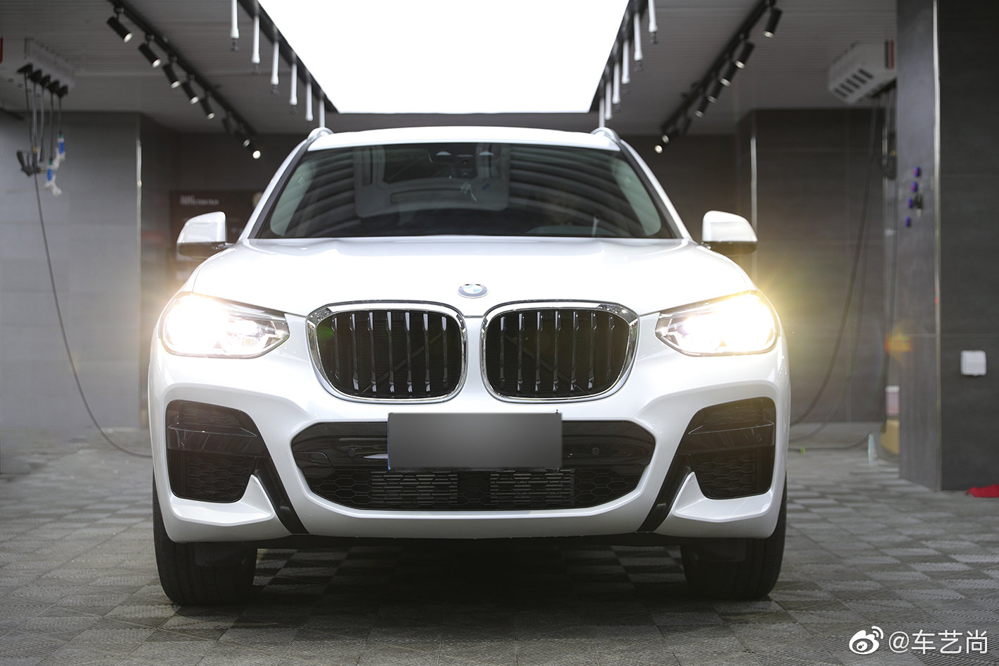 宝马X3施工威固隔热膜， 效果图展示~~