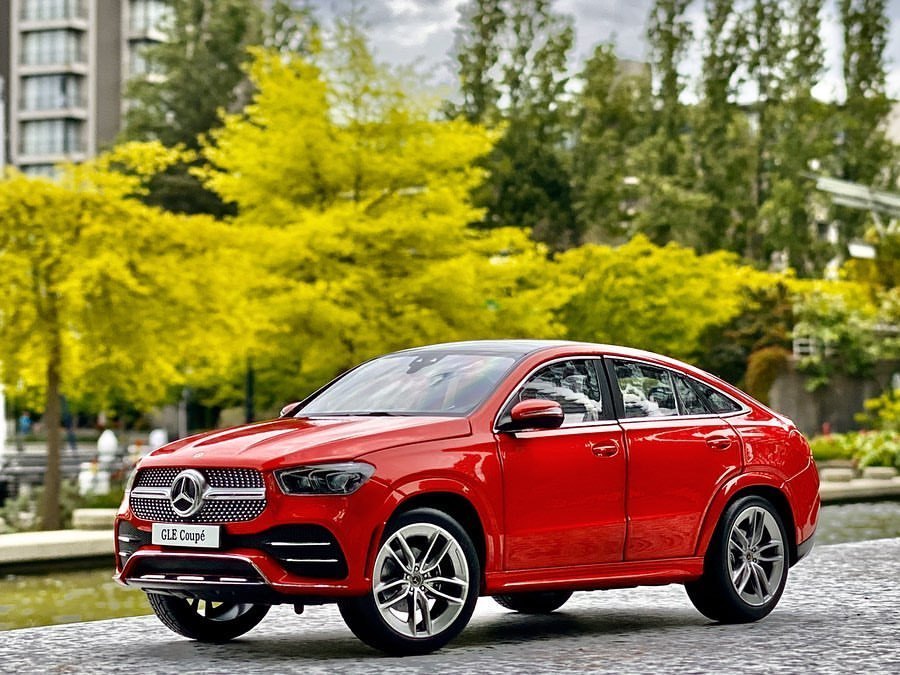 高清汽车美图：is新品 奔驰新gle coupe