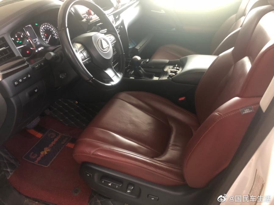 5万多公里的雷克萨斯LX570拍出了146万