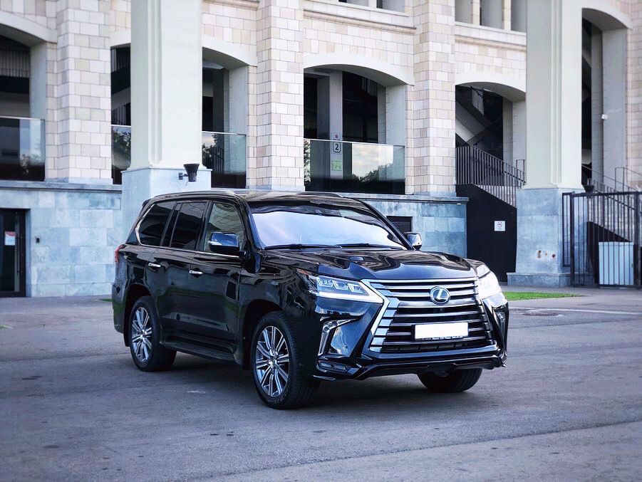 喜欢大型SUV 5.7L V8大排自吸发动机 就是ta咯 Lexus LX570