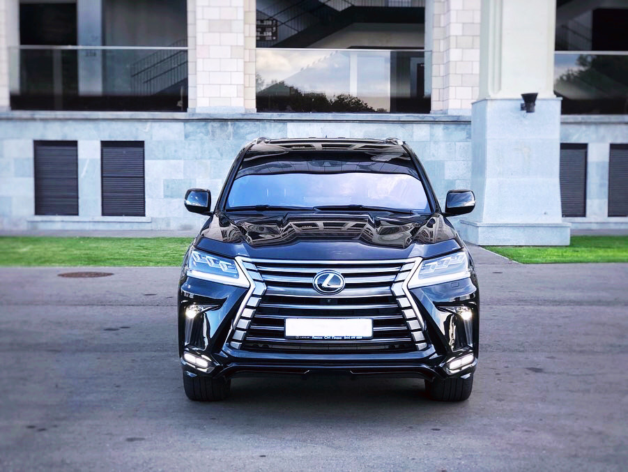 喜欢大型SUV 5.7L V8大排自吸发动机 就是ta咯 Lexus LX570