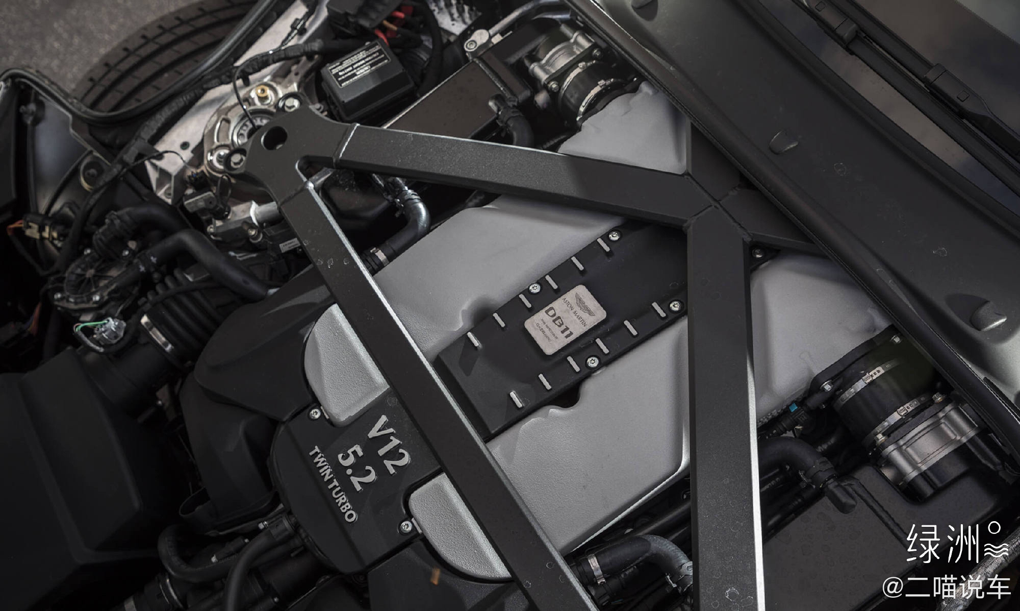 豪华优雅GT跑车，这谁顶得住啊！ 阿斯顿马丁 DB11