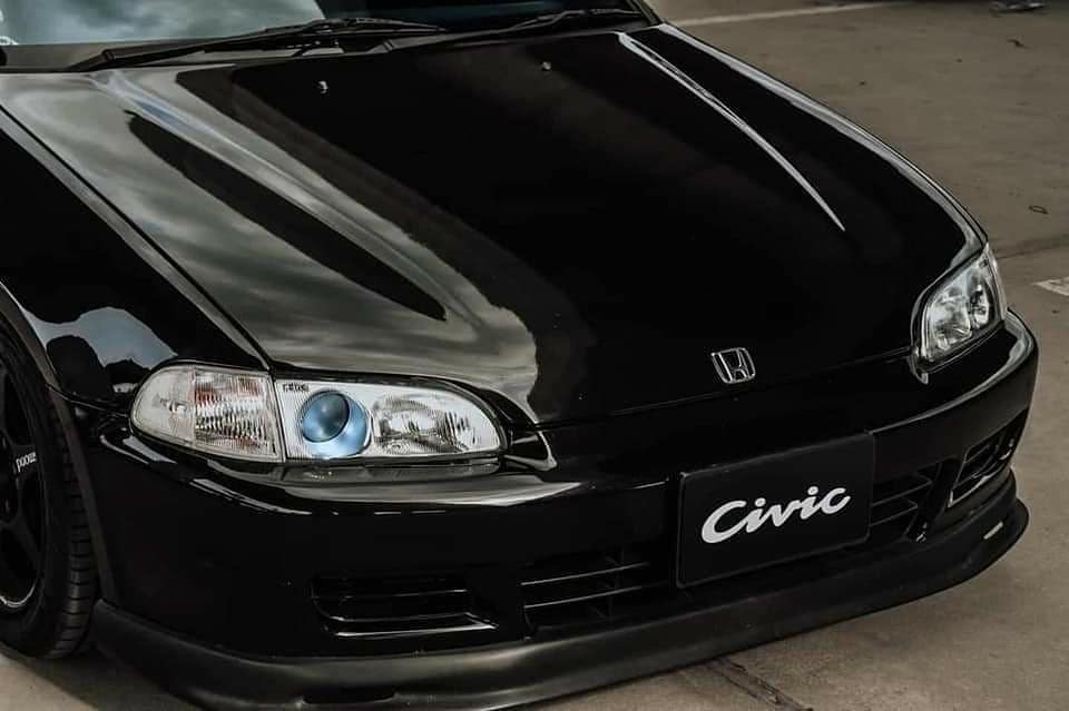 老款两厢思域，头文字D里面庄司镇吾的座驾。