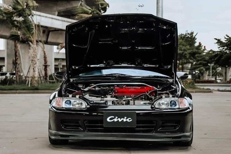 老款两厢思域，头文字D里面庄司镇吾的座驾。