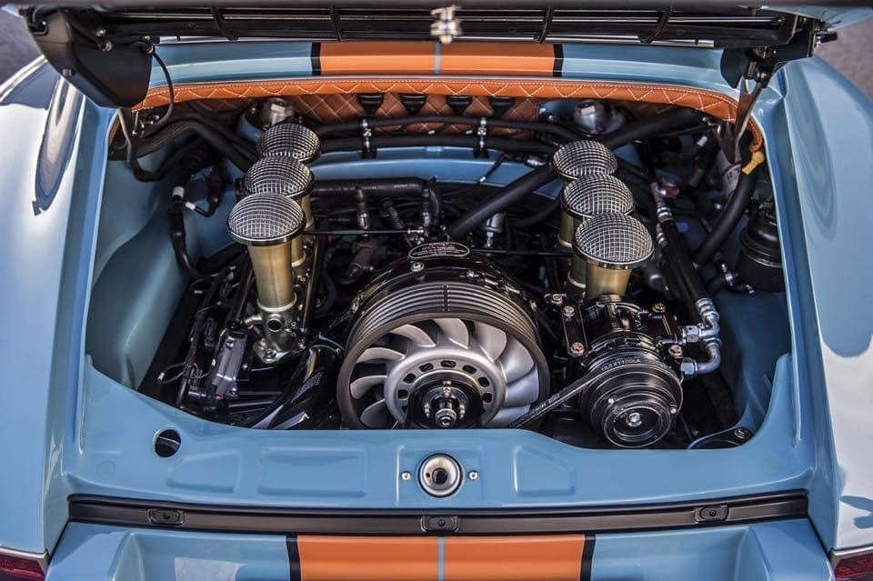 海湾石油涂装Porsche 911 Coupe