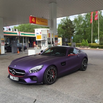 法拉利LaFerrari为首的紫色战队！