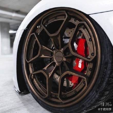 高清汽车美图：这奥迪什么水平，喜欢吗