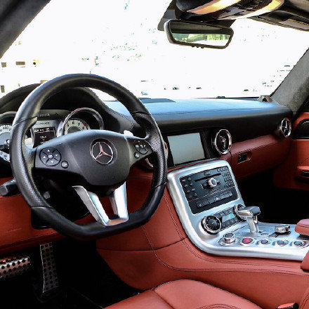 奔驰 Mercedes AMG SLS 颜值，性能于一身！