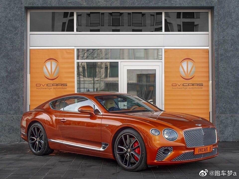 宾利欧陆GT V8，和W12价格相差不多有多少人会考虑它