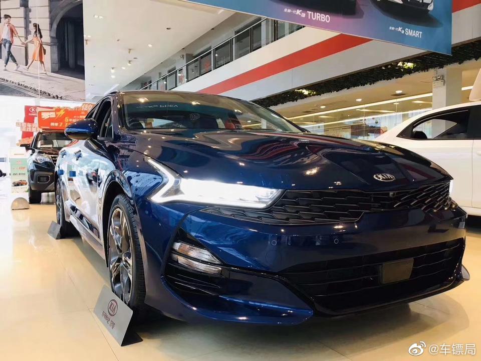 全新一代起亚K5，这颜值真的不错！