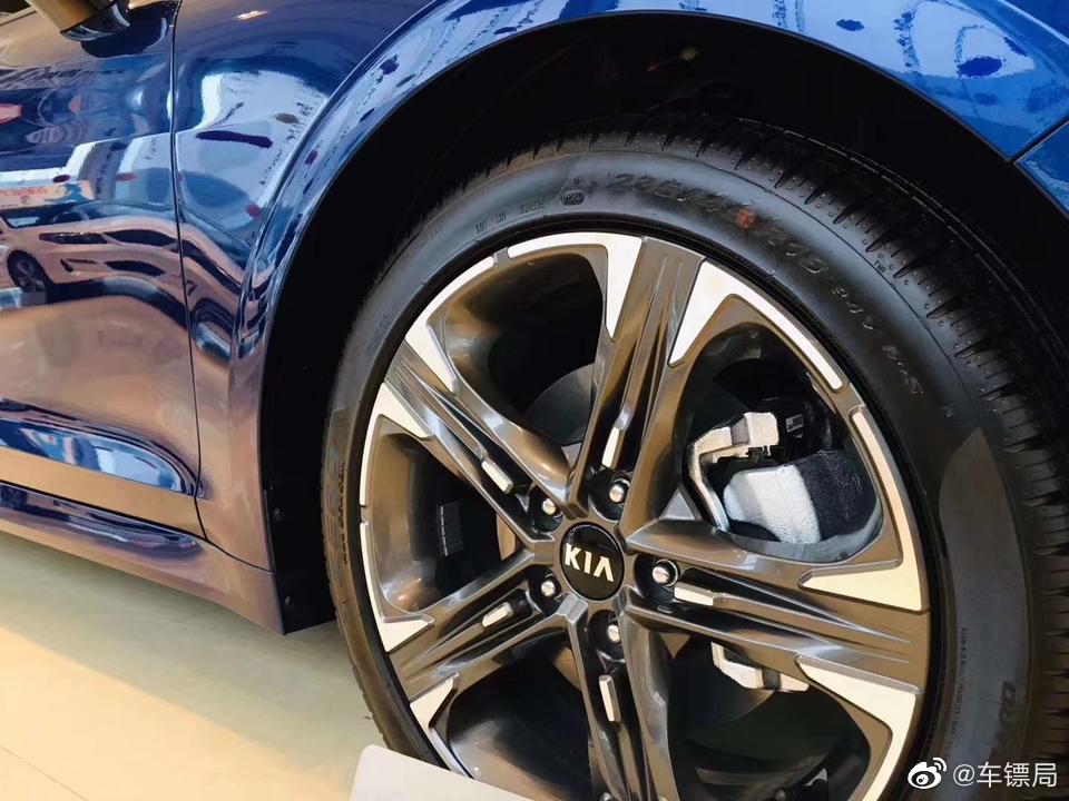 全新一代起亚K5，这颜值真的不错！