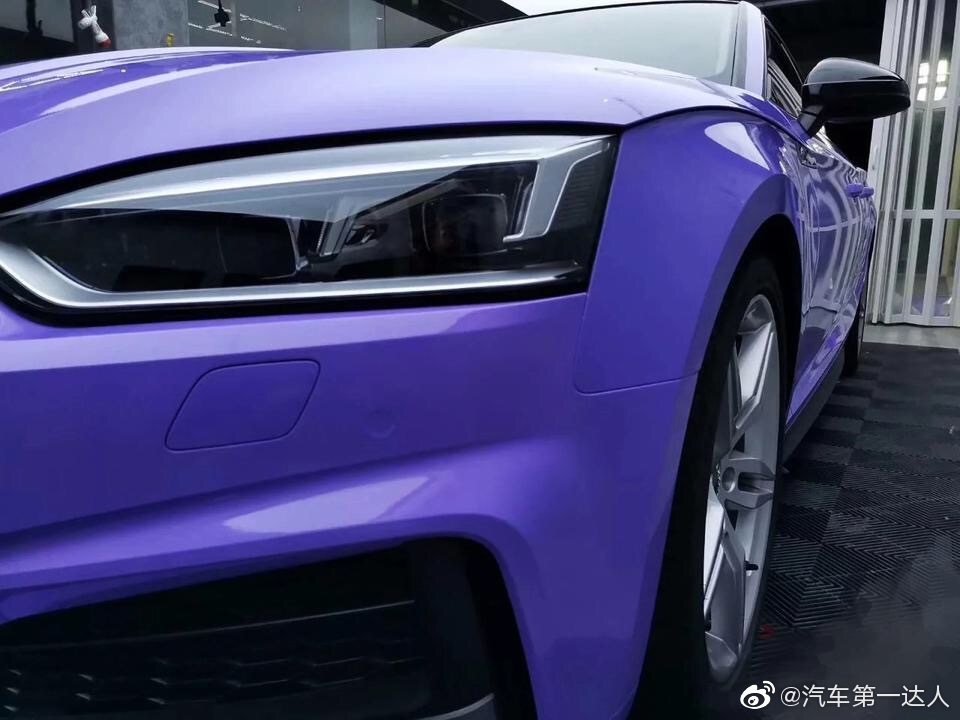 奥迪A5薰衣草紫，整体效果还不错，夏天的赶脚！