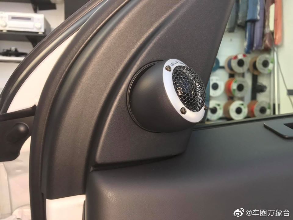 发现神行改装车大秀场