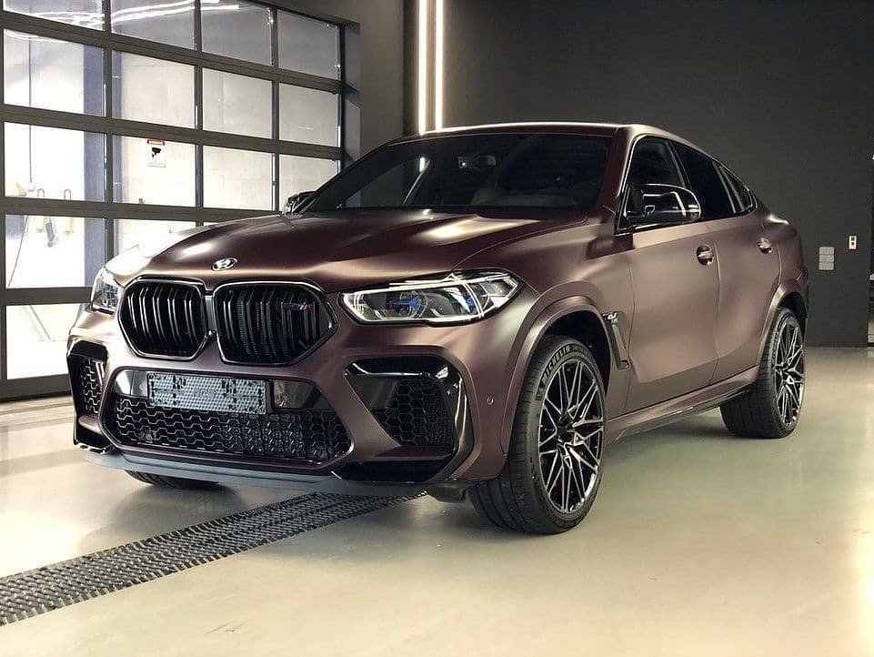 宝马X6M：战意十足的配色!