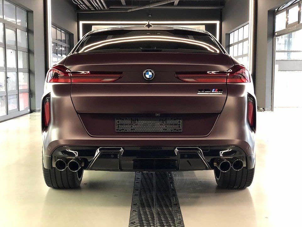 宝马X6M：战意十足的配色!