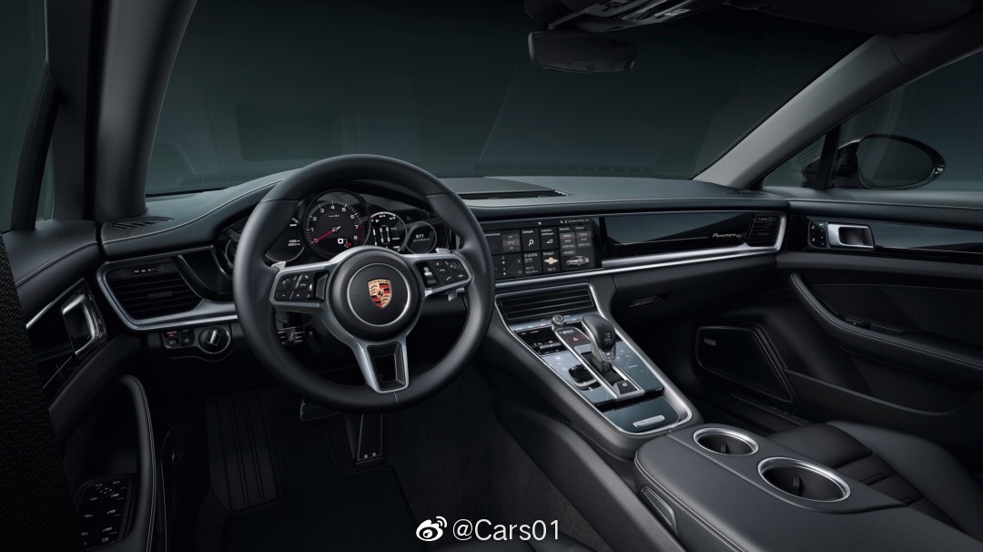 保时捷Panamera 10周年纪念版发布，国内售价1,168,000元。