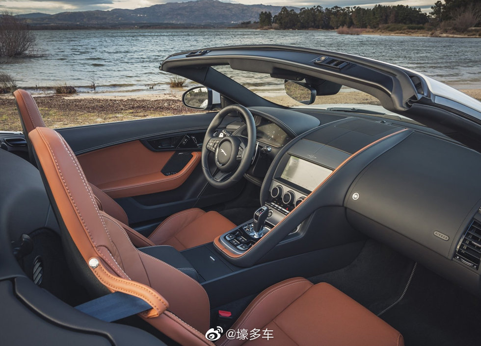 58.2万元起售 新款捷豹F-TYPE