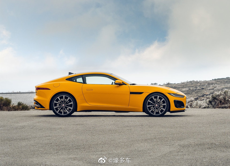 58.2万元起售 新款捷豹F-TYPE