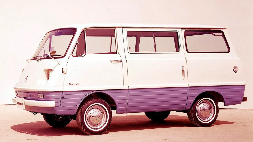 马自达百年 来看看马自达的经典车型 百年生日快乐