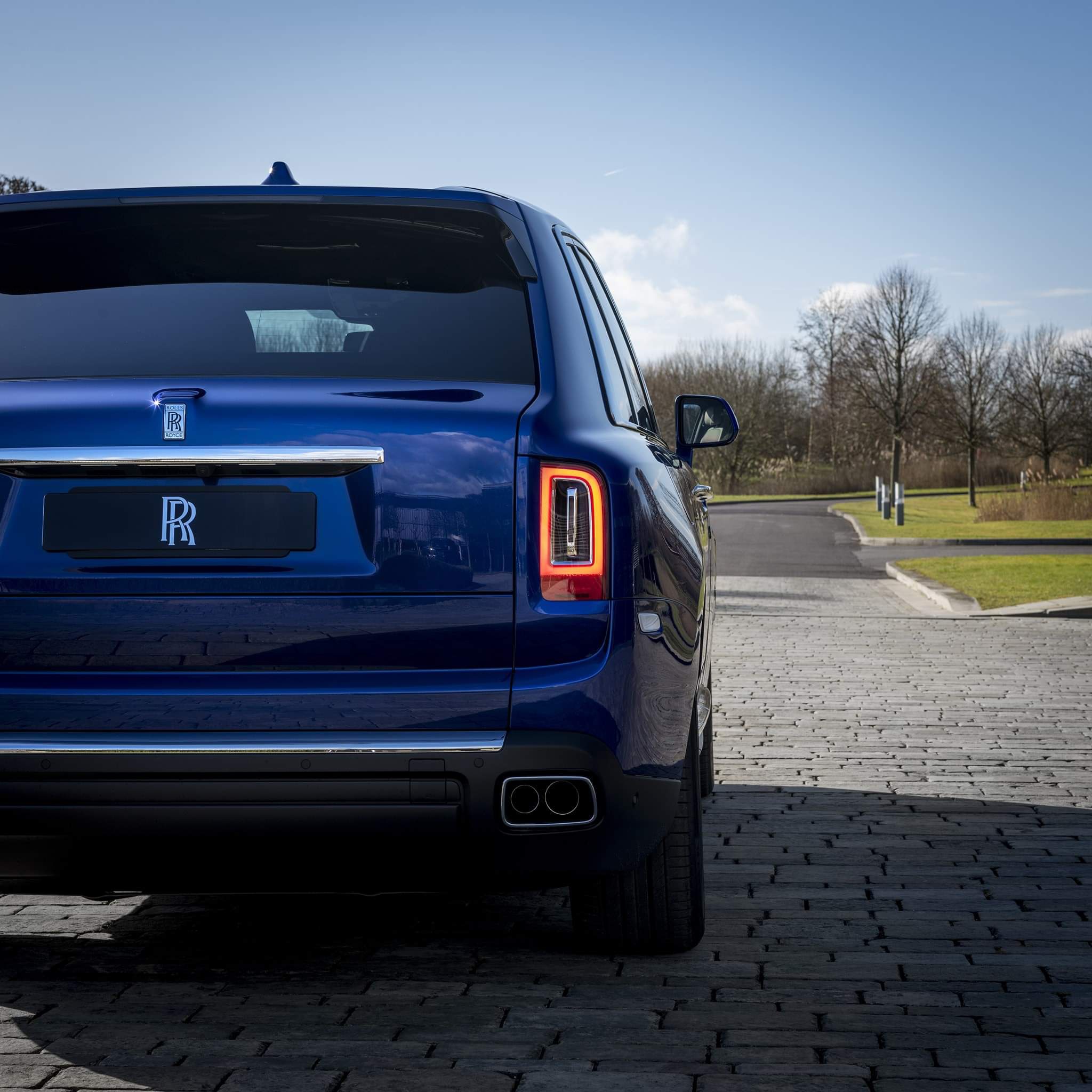 rolls-royce cullinan 气场有输黑色么?