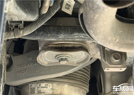 腾势N9<em>副车架</em>衬套及后视镜防眩目功能失效