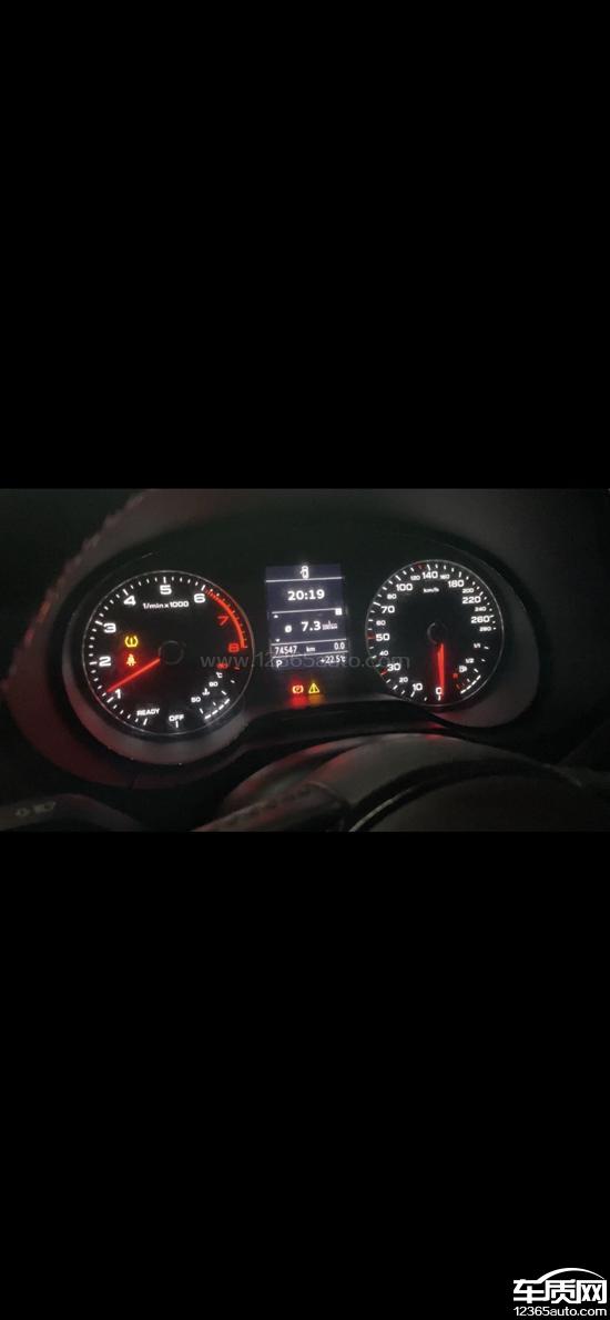 一汽奥迪a3右大灯进水引起故障灯亮-新浪汽车