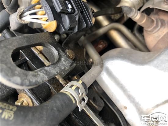 别克君威发动机<em>汽门</em>室盖有漏油的现象