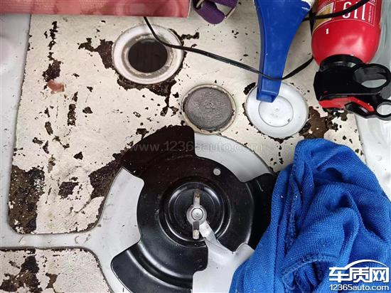 哈弗h6coupe天窗漏水发动机油耗高