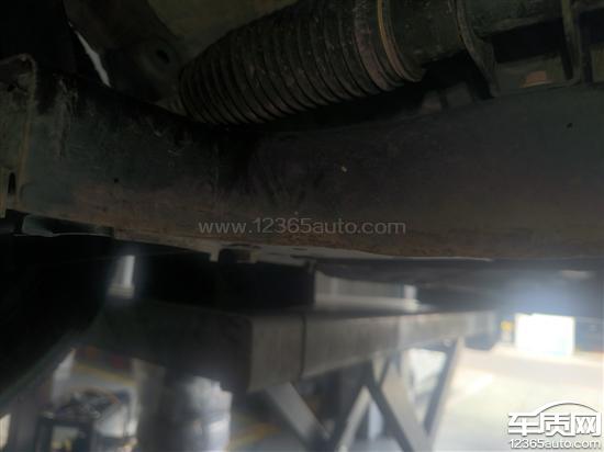 东风纳米BOX下支臂与<em>副车架</em>生锈严重