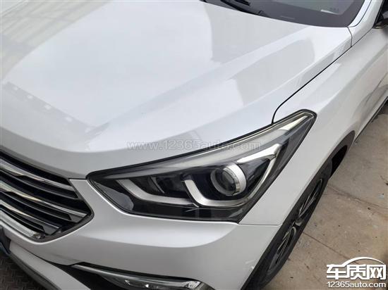 北京现代胜达<em>前大灯</em><em>灯</em>眉发黄 要求处理