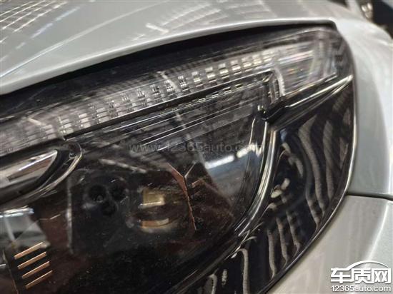 东风本田CR-<em>V</em>前照<em>灯</em>内部无故<em>开裂</em>