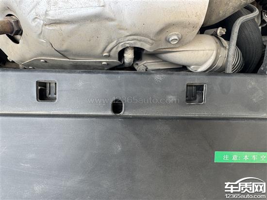 东风标致508清洗<em>冷凝</em><em>器</em>售后安装错误