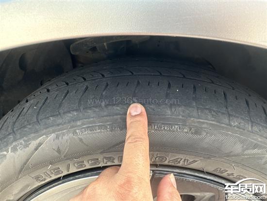 埃安aion y前轮吃胎 续航里程虚标-新浪汽车