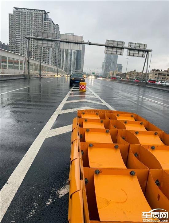 奇瑞路虎发现神行链条断裂 损伤<em>气门</em>