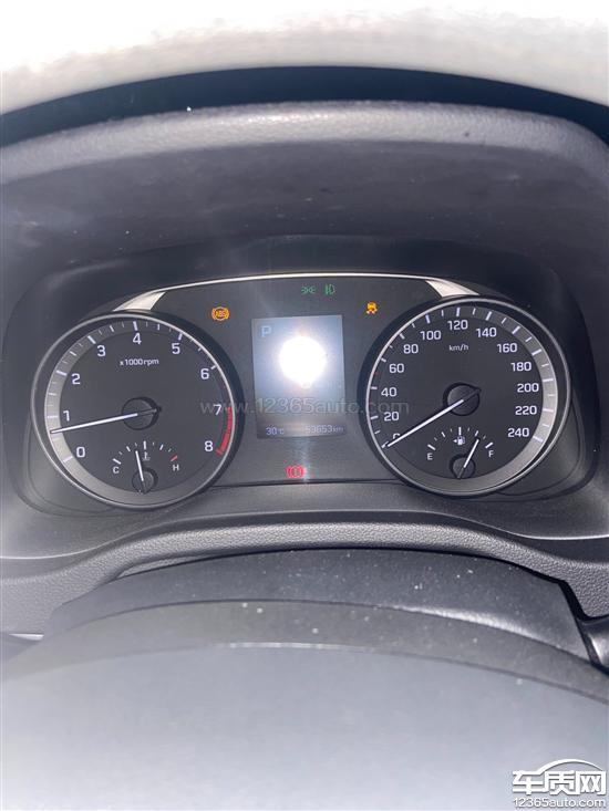 北京现代领动车身<em>防滑</em><em>系统</em> ABS灯亮