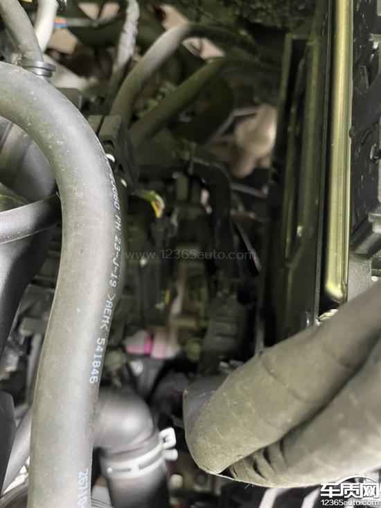 北京现代ix35发动机漏防冻液 存在质量问题