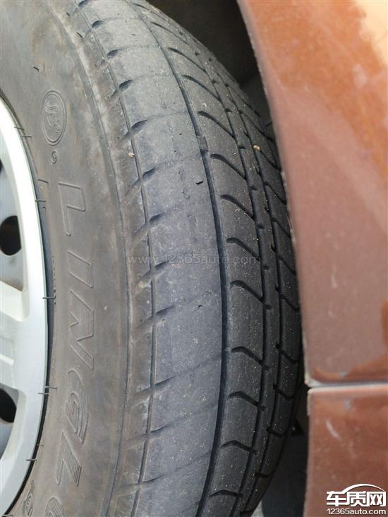 五菱宏光刹车异响副驾轮胎磨损严重-新浪汽车