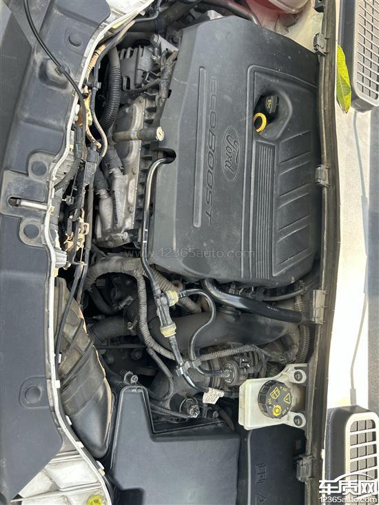 福特翼虎发动机<em>进气</em><em>歧管</em>设计缺陷漏油