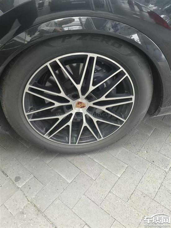 保时捷Cayenne新车前减震<em>气囊</em>破裂